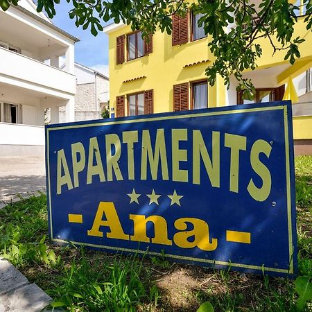 Apartments Ana Petrcane Exterior photo